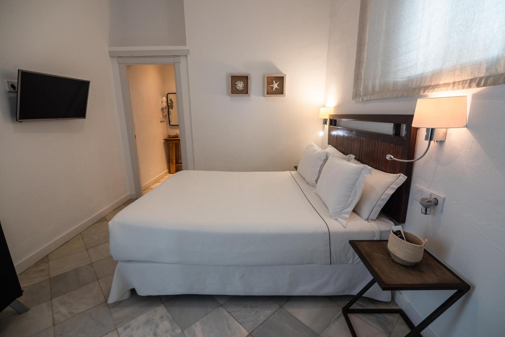 Apartahotel Siglo XIX Tarifa Exterior photo